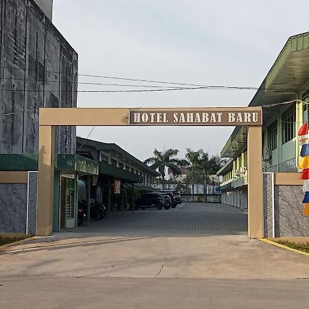 Hotel Sahabat Baru Singkawang Kültér fotó